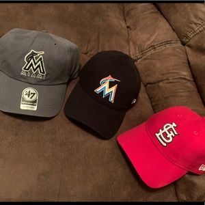 MLB hats NWT